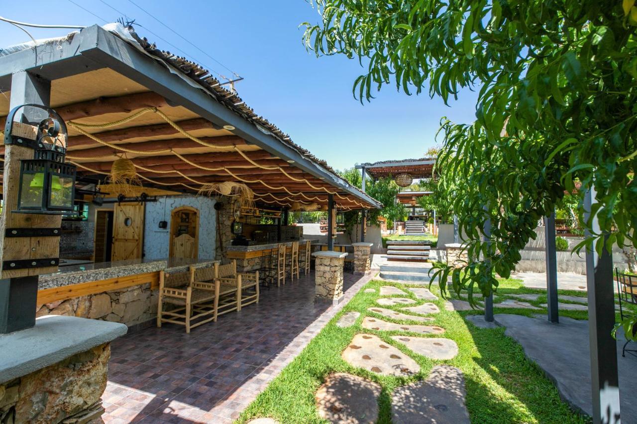 Riad Bella Montana Aïn Cheggag Extérieur photo